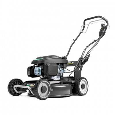 Выглядит CAIMAN Fasto 50CT примерно как дорогой спорткар на фоне "Нивы" - что вполне естественно, учитывая ценник данного девайса