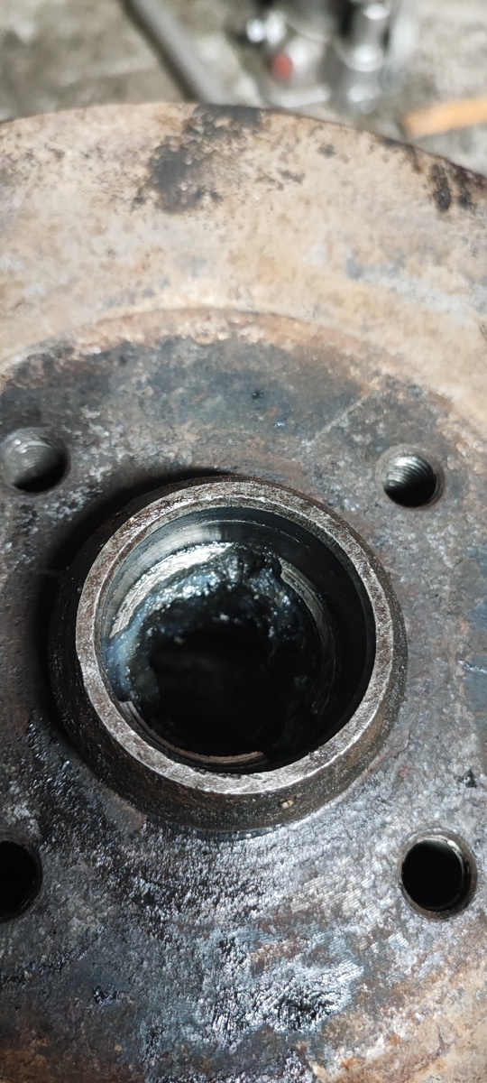 Если статья будет полезной, поставь палец вверх👍 и  подпишись на канал!)