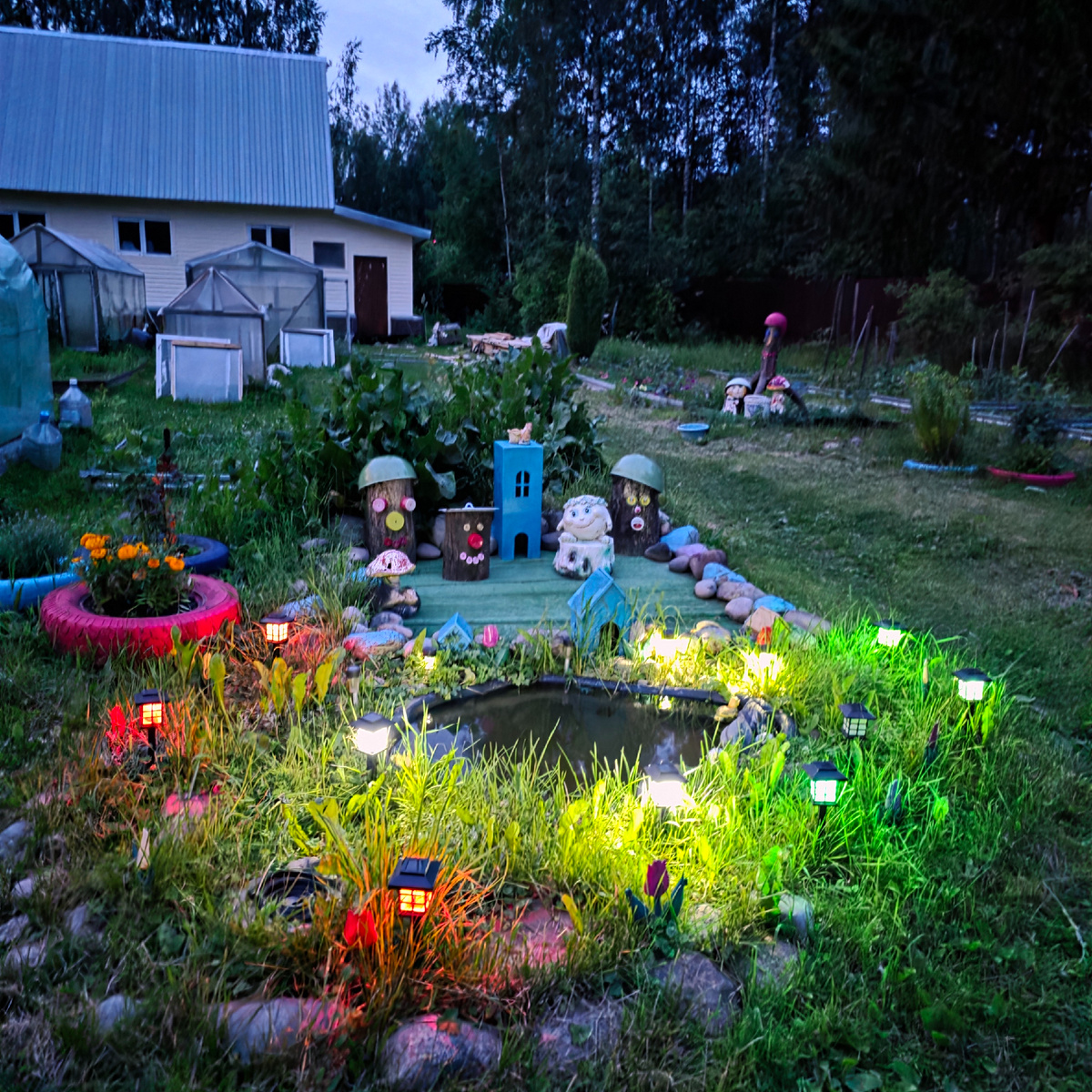 Прудик мой опять зарос травой 