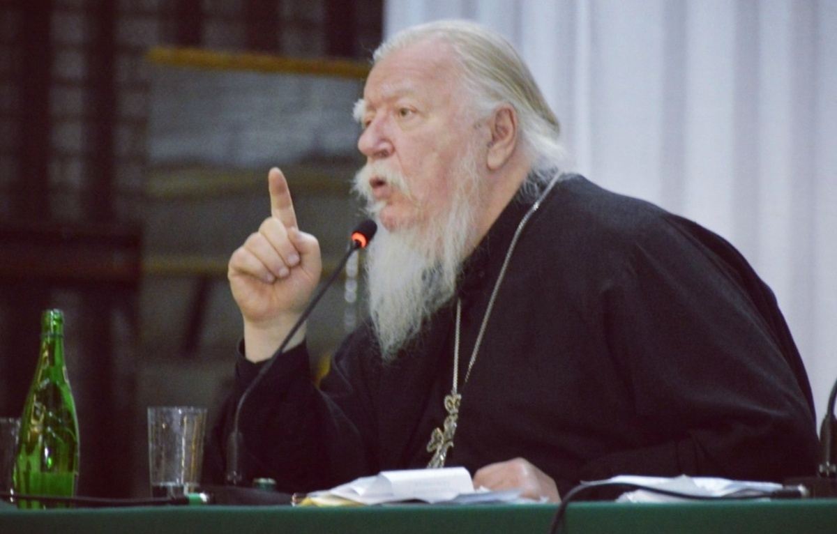 Димитрий Смирнов (07.03.1951 — 21.10.2020 гг.) — протоиерей, церковный и общественный деятель.