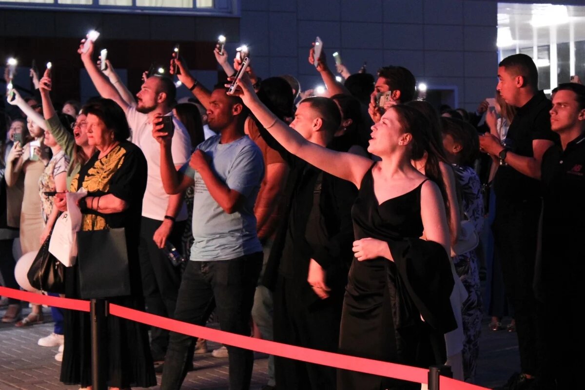    В Тамбовском госуниверситете прошёл большой выпускной вечер