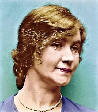  Маргарита Конёнкова. Пока информация по Маргарите Конёнковой полностью закрыта. Цвет восстановлен.