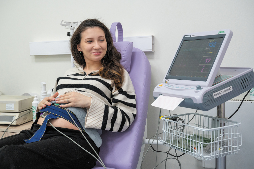 Кардиотокография. С сердечком малыша все в полном порядке!
