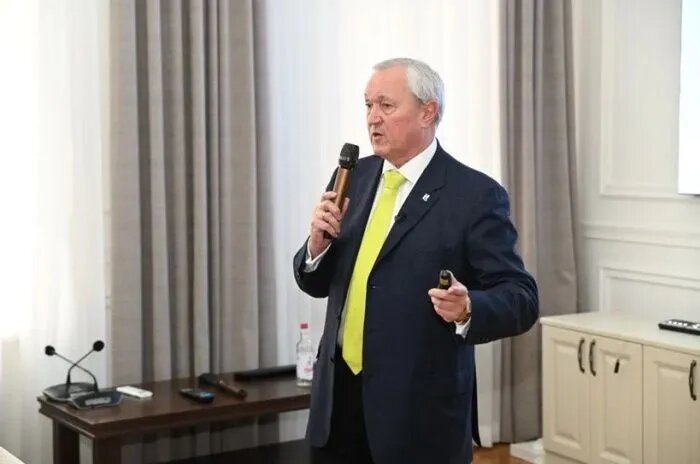 Фото: архив спикера

* председатель совета директоров КБ «Центр-инвест», доктор экономических наук