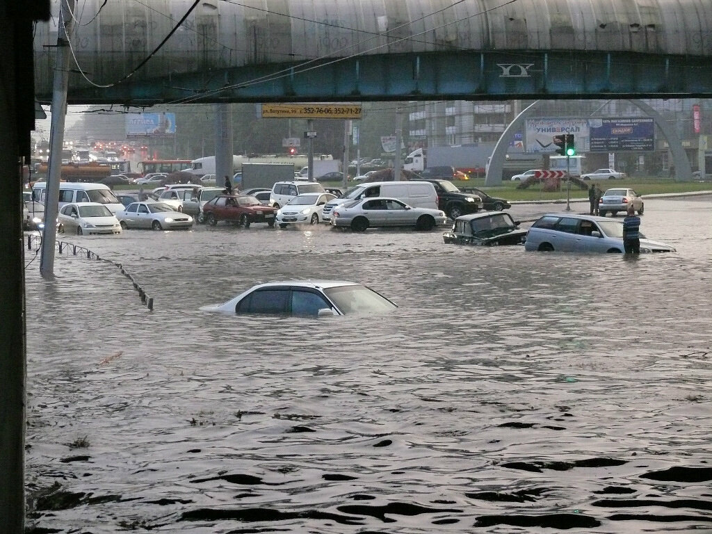 А у нас — дожди.