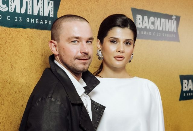    Александр Петров с супругой Викторией