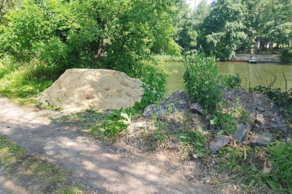    Жители Тамбовщины нашли свалку на берегу Цны