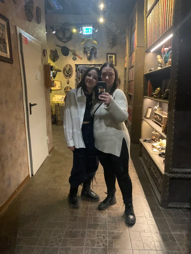 Мое фото со старшей дочерью, февраль 2025, чуть меньше месяца на ЗОЖе