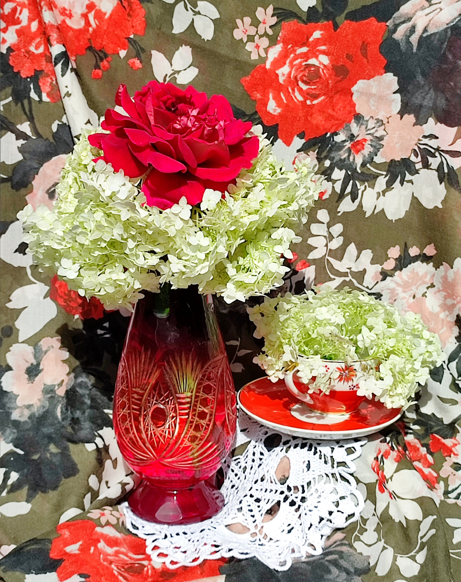 Среди участников композиции чайная пара из Барановки, первая половина 50-х.