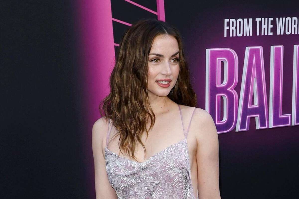    Ана де Армас жаждет поскорее стать мамой LEGION-MEDIA