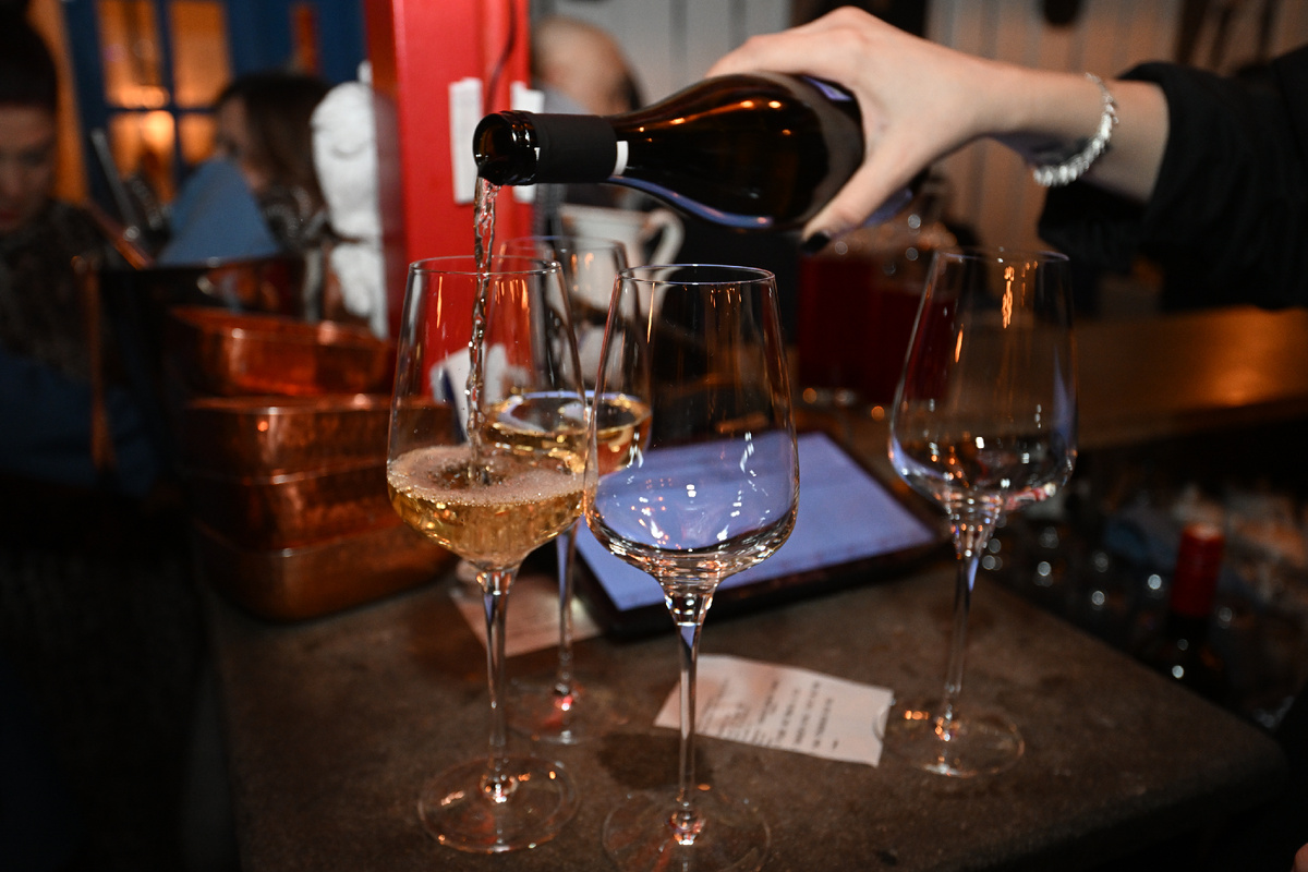 В тот день соседи выпивали. Фото: Евгения Гусева. 