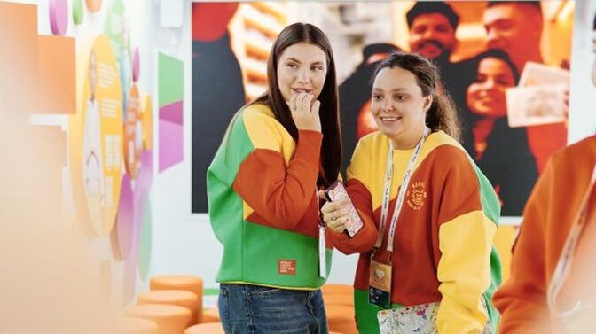    Стать волонтёром в Петербурге просто — нужно лишь выбрать дело по душе. Фото: Добро.рф