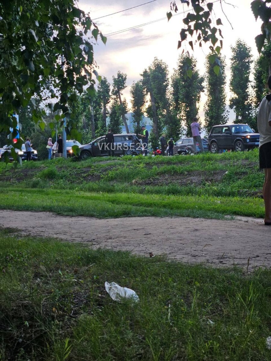    Смертельное ДТП на Павловском тракте. Источник: "В курсе 22"