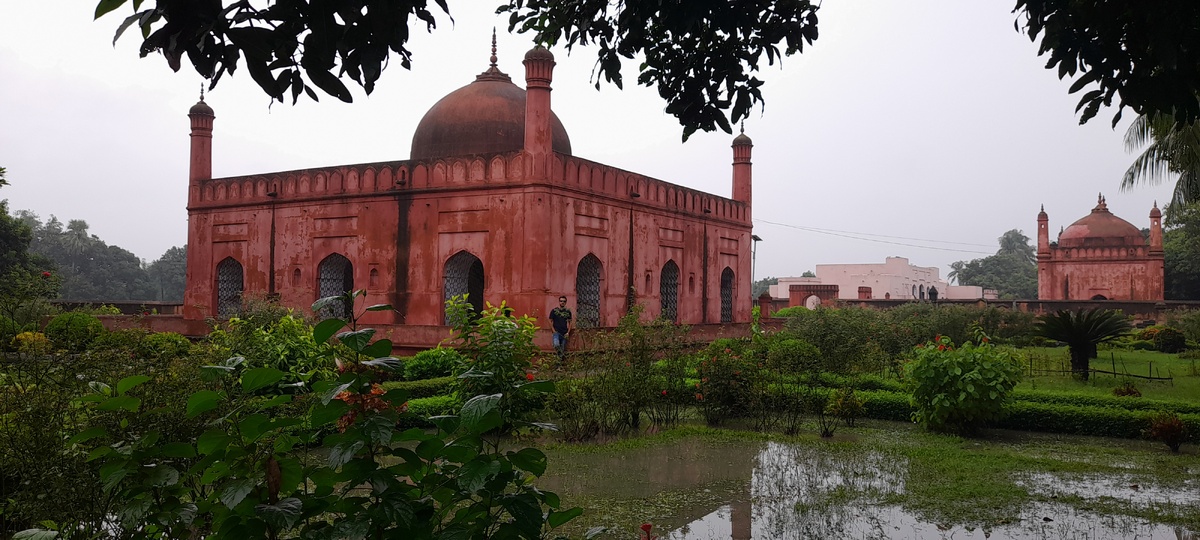 Комплекс Таххана