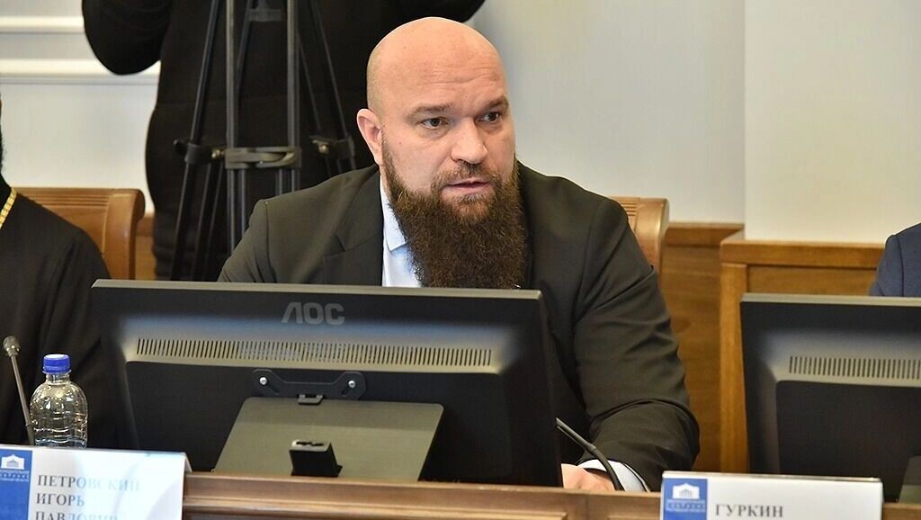     Источник: Игорь Петровский