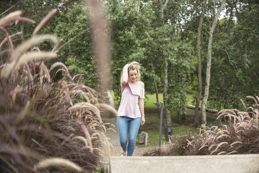 Физическая активность при фибромиалгии не должна вызывать усталость или усиливать боль.Фото Frepik