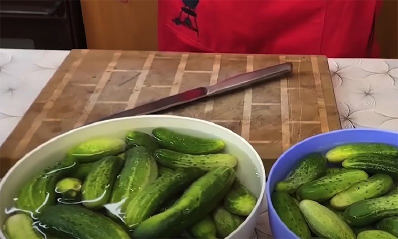 Маринуем огурцы по особому рецепту