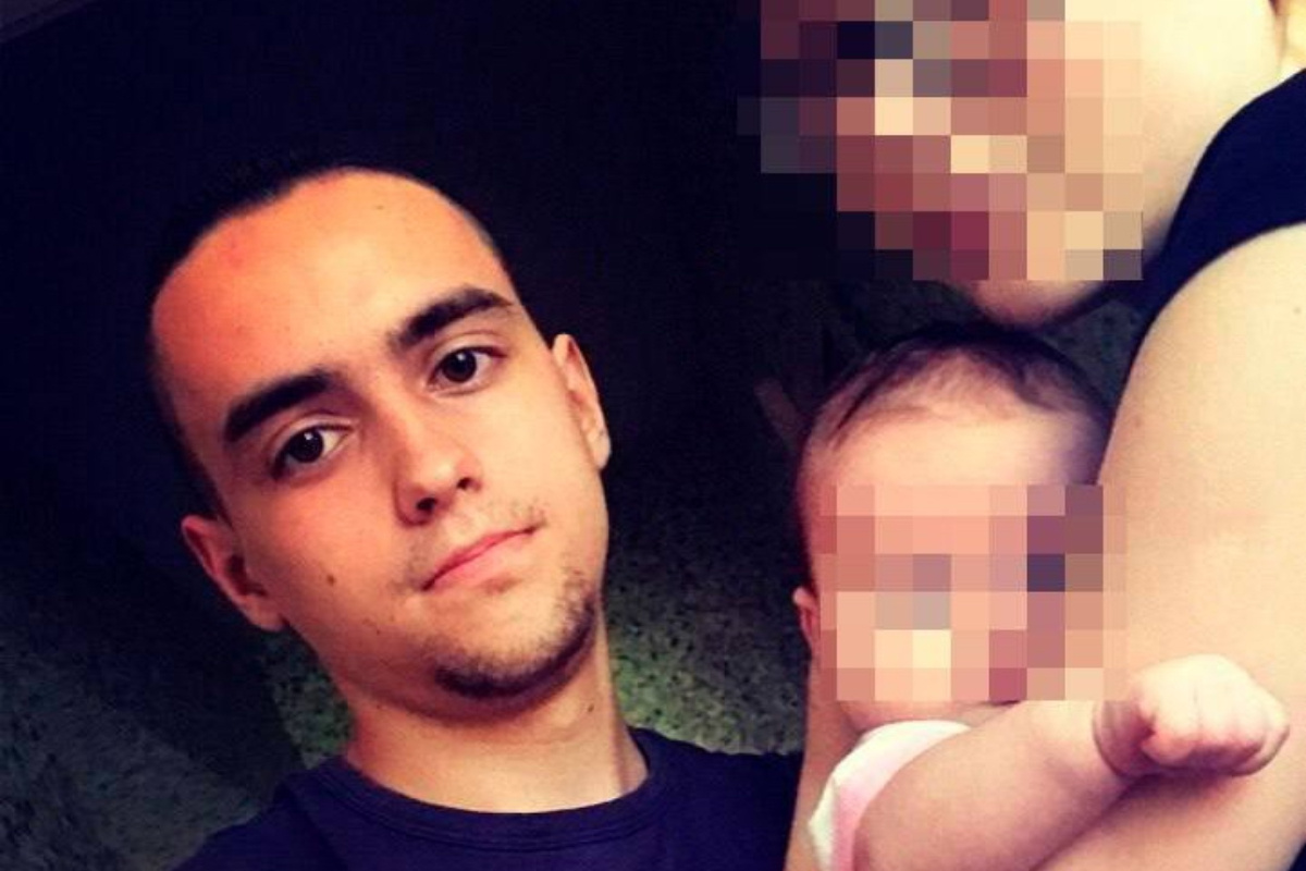 Илья с женой и дочкой. Фото: соцсети