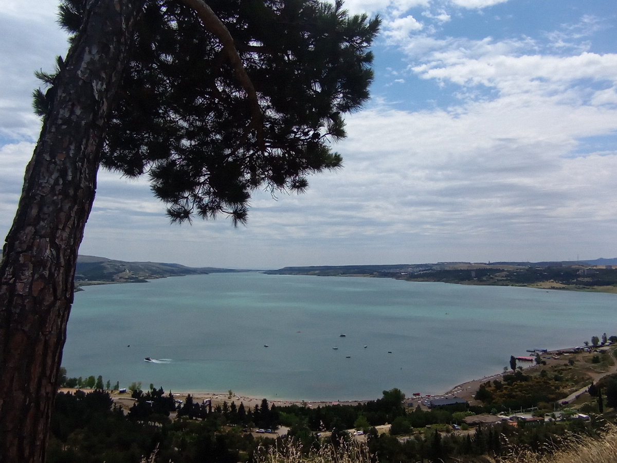 Тбилисское море.. 