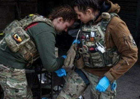    Сырский предлагает из-за дефицита боевых медиков на передовой боевых использовать БПЛА