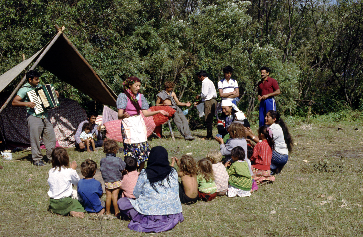 Aleksandr Schemlyaev/Russian Look