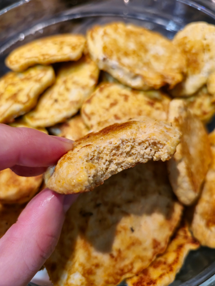 Икряники - приятно похрустывают и лопаются 