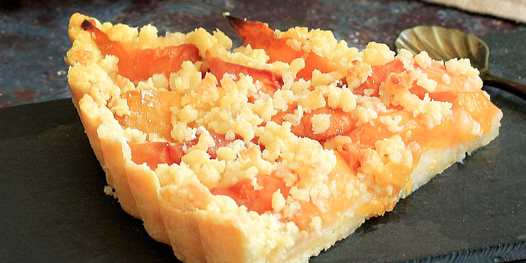 Когда персики стоят как картошка – грех не испечь... Получается и быстро, и просто, и вкусно, и недорого