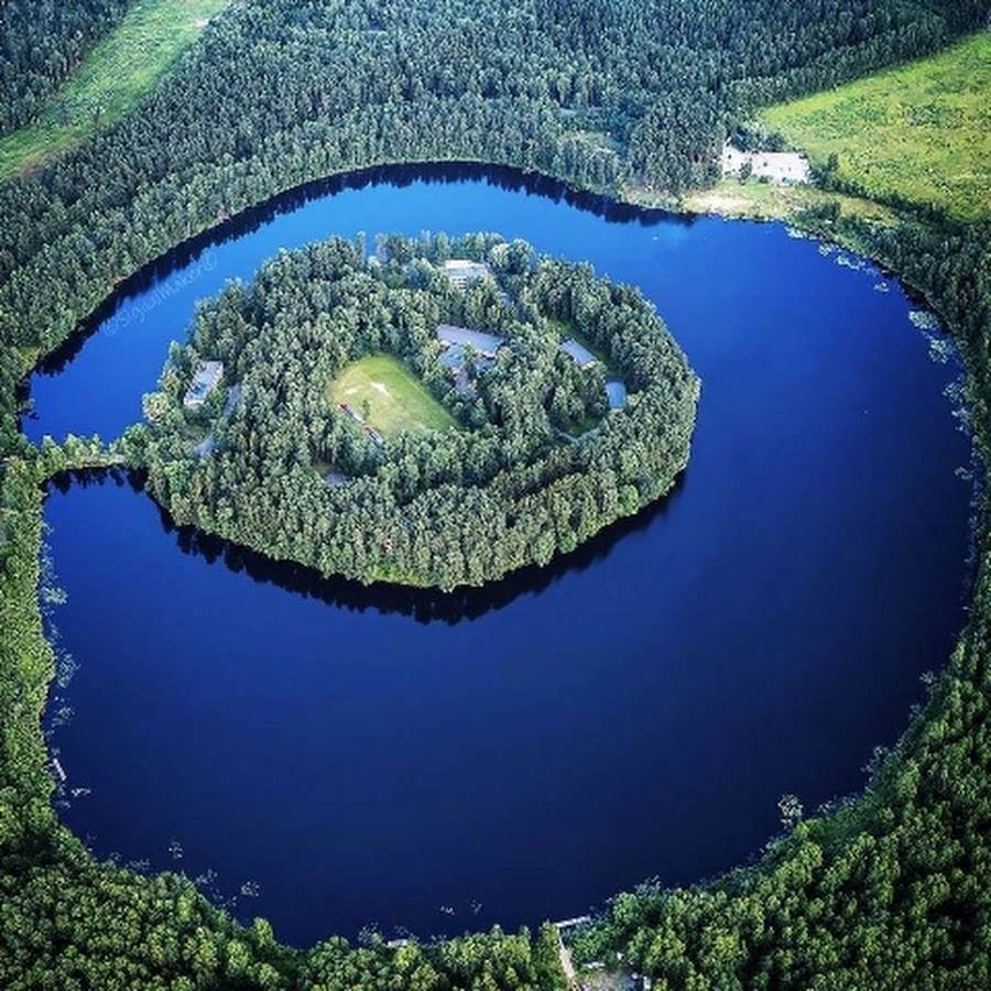 Луково озером с воздуха. Фото из интернета.