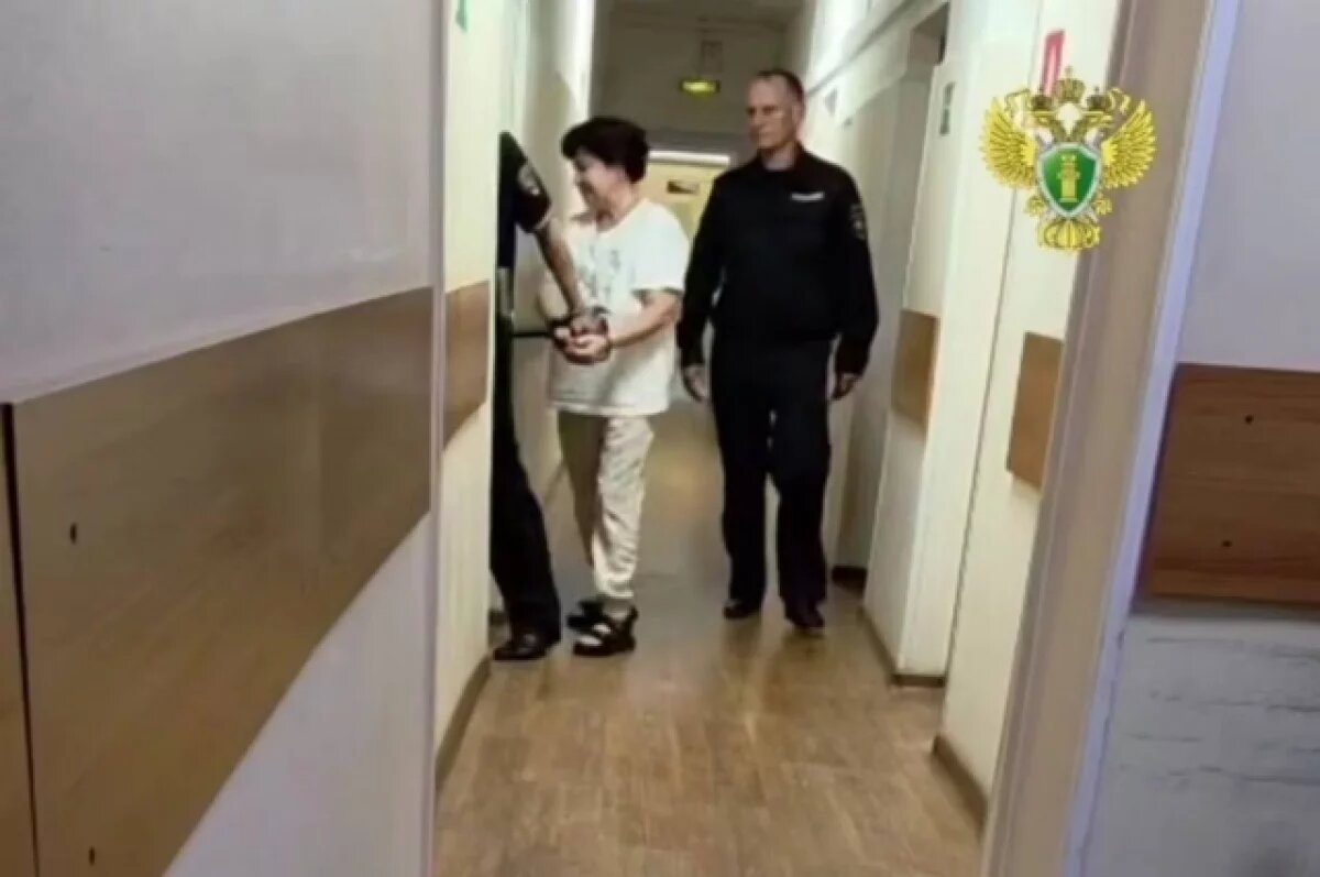    По данным обстоятельствам УМВД России по Приморскому краю было начато расследование мошенничества в особо крупном размере