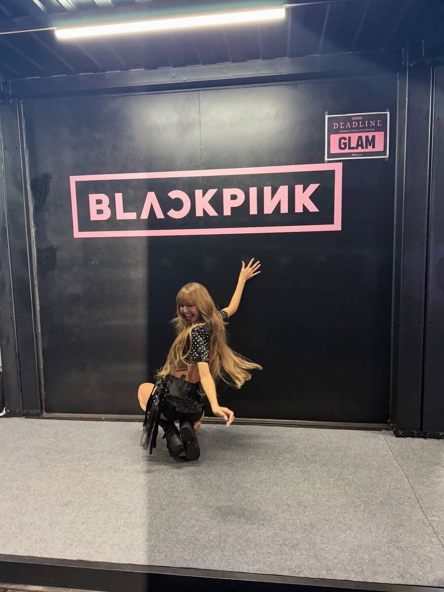    источник: @lalalalisa_m