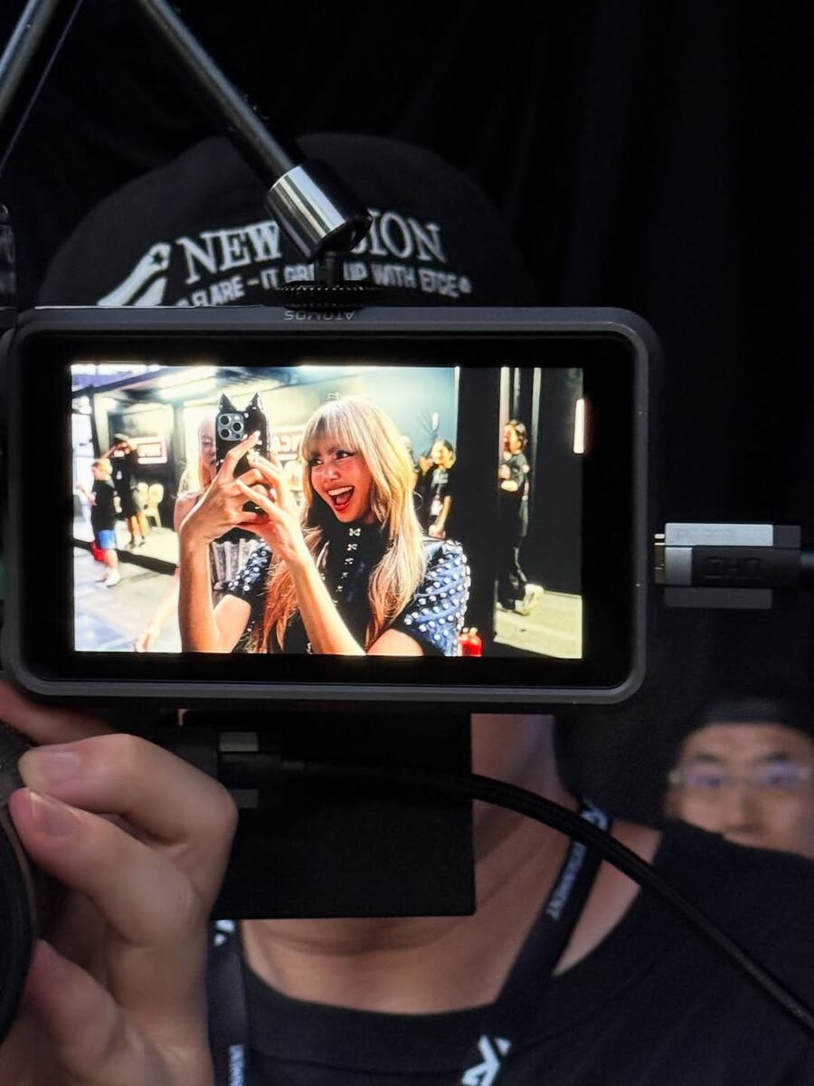    источник: @lalalalisa_m