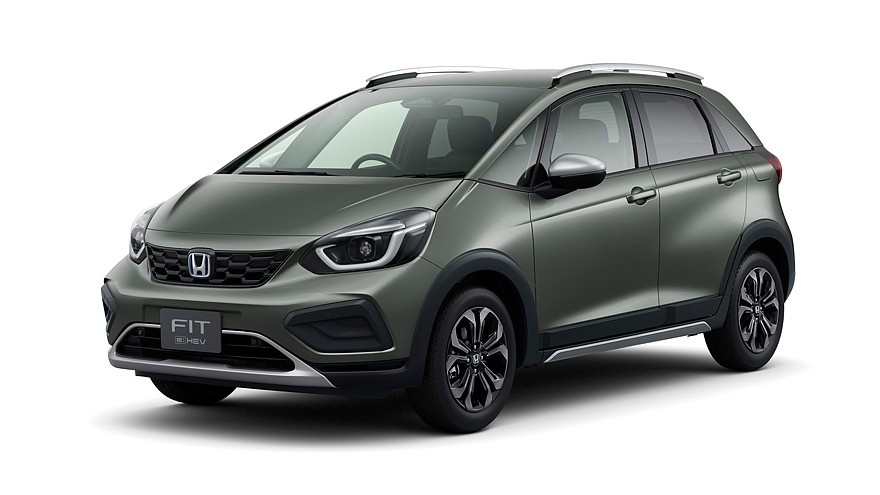    На фото: посвежевший Honda Fit Crosstar