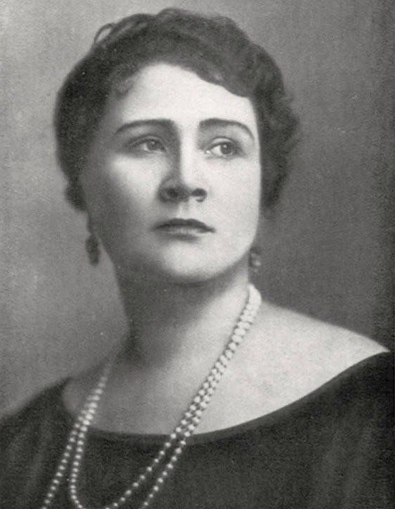 Надежда Обухова