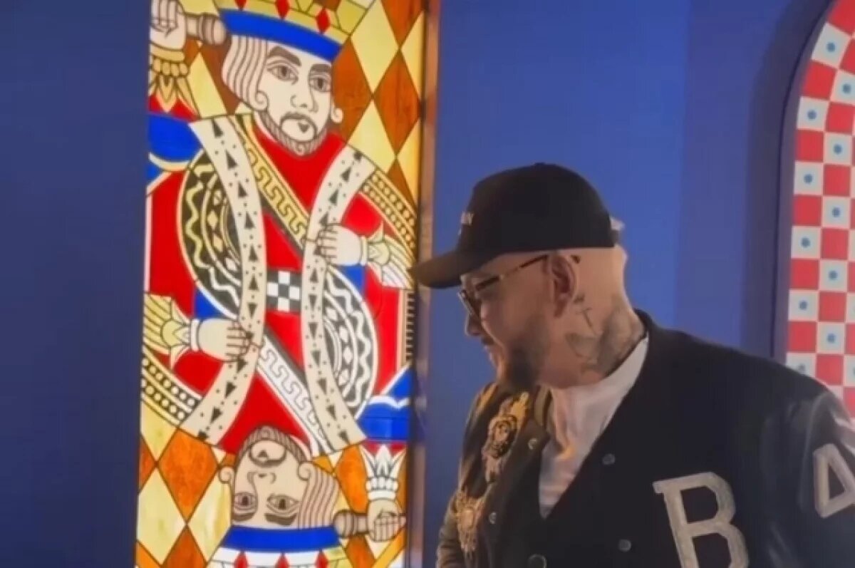    Риелтор Правоторина: витраж Киркорова за полмиллиона ценен лишь для фанатов