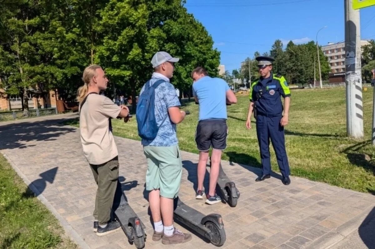    В Обнинске Калужской области сотрудники ДПС провели спецрейд