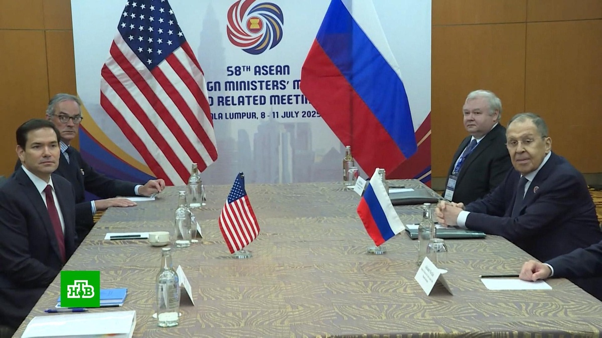    В МИД РФ раскрыли детали переговоров Лаврова и Рубио