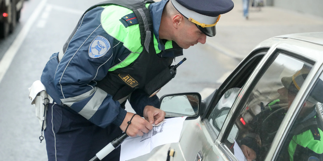 Заглушил двигатель - попал под штраф: новое правило ПДД, которое может довести до абсурда