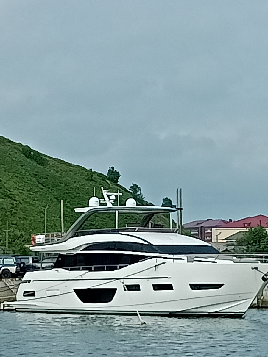 Красавица -соседка