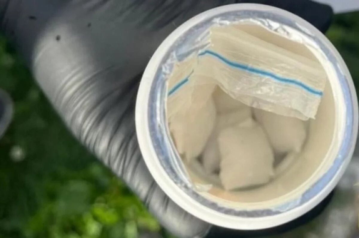    Полиция Тольятти задержала с поличным закладчика