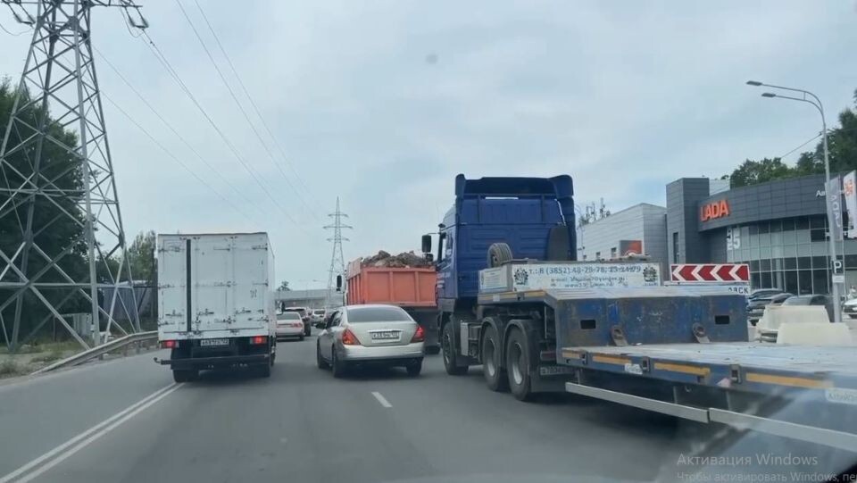    Пробка на Змеиногорском тракте. Источник: Толк