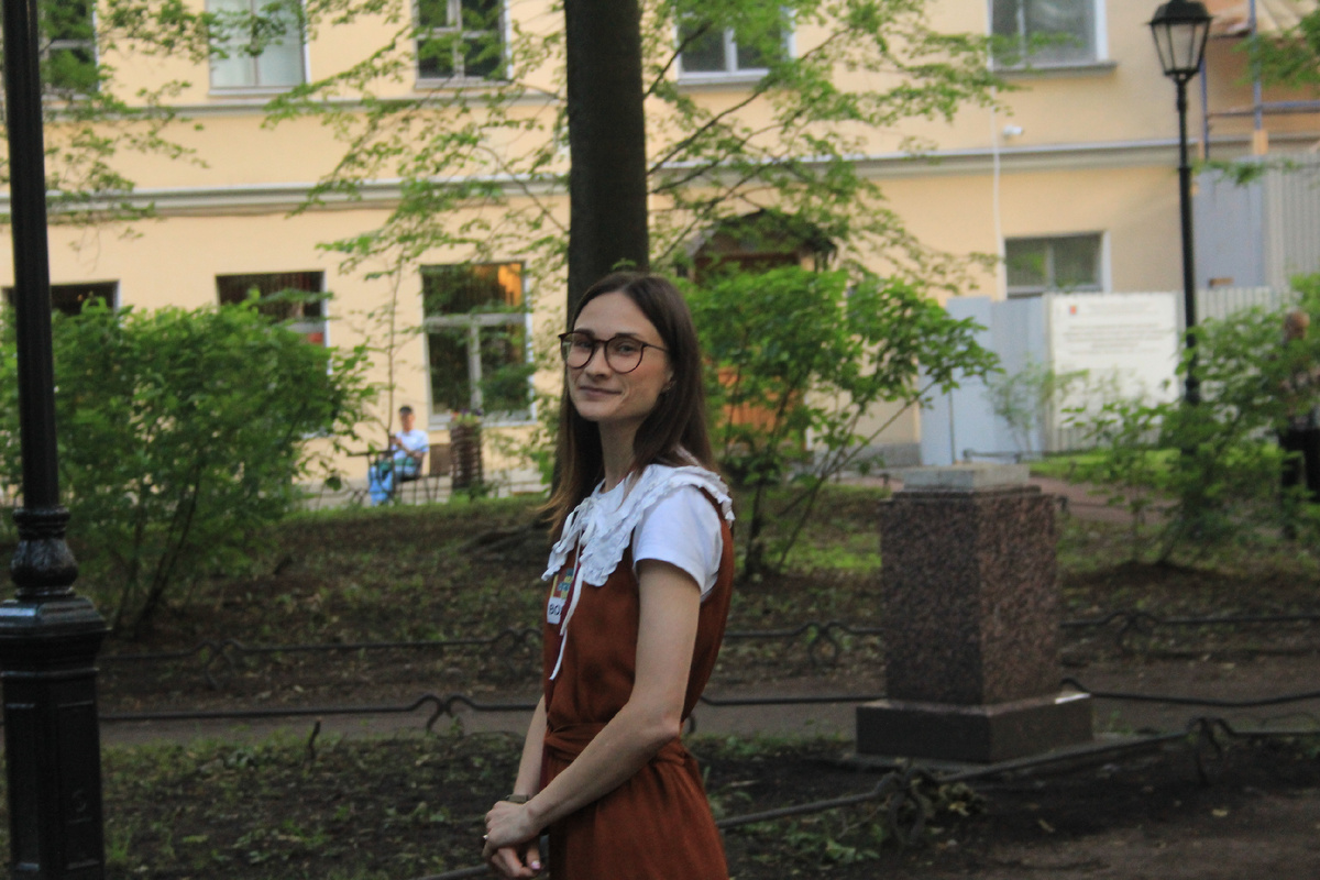 Бродский Drive это Международный джазовый фестиваль. Вы увидите музыкантов из: Сиднея, Осло, Санкт-Петербурга и Москвы. Услышите: аккордеон, контрабас, трубу, виолончель, вокал, клавишные, саксофон, бас-гитару и ударные.