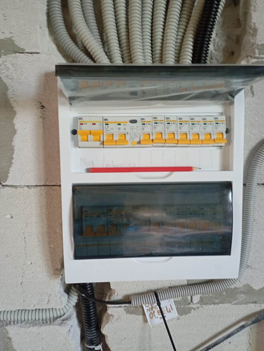 Под каждую группу отдельный автомат защиты