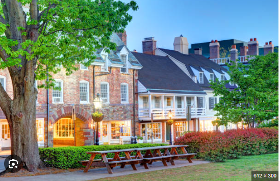 Уютный сквер в центре Принстона 