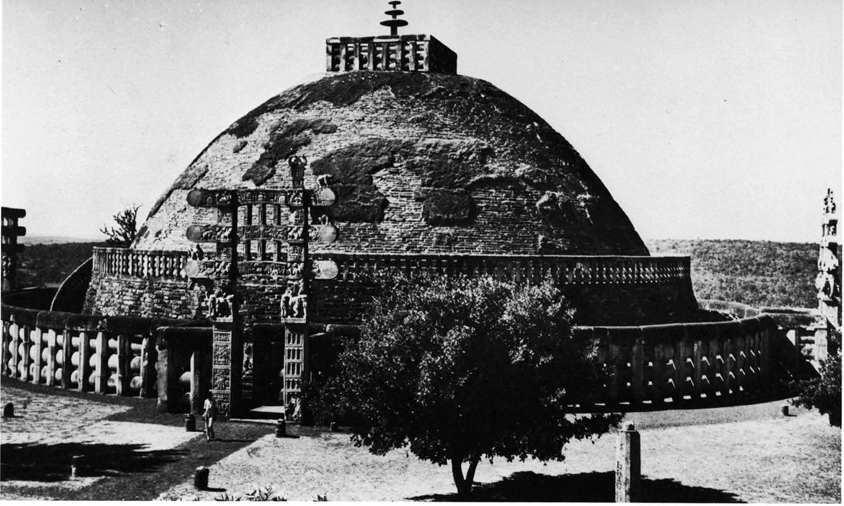 Великая ступа в Санчи, Мадхья-Прадеш, III-I века н.э.