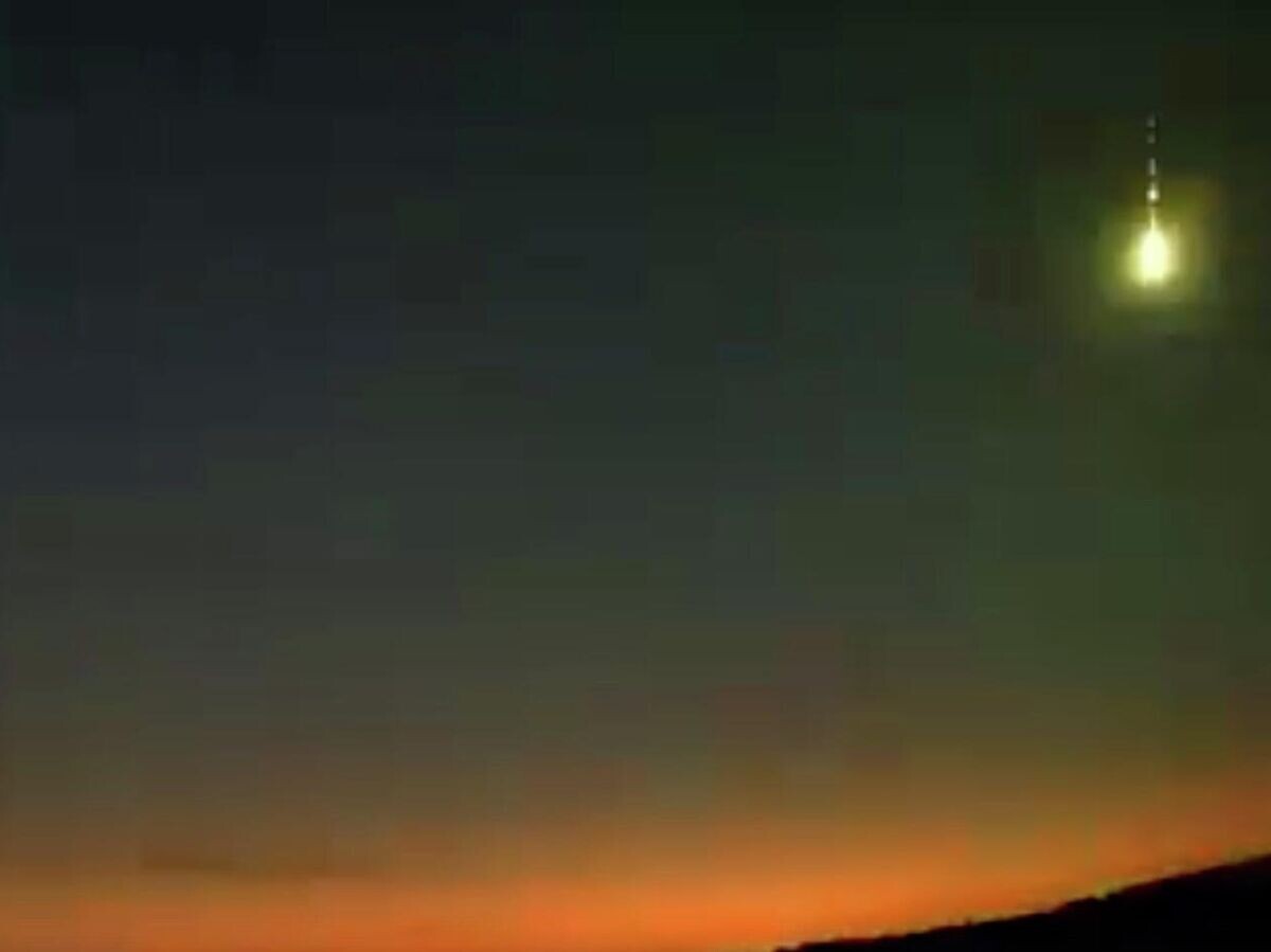    Метеор над Челябинской областью© Дмитрий Москин/ВКонтакте