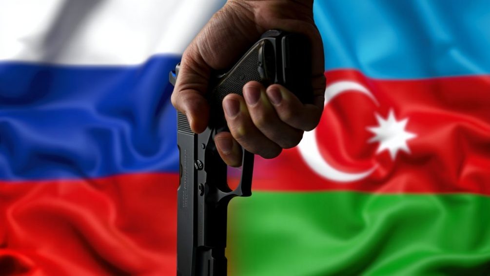   Конфликт России и Азербайджана начался с задержаний. Иллюстрация: "Блокнот"