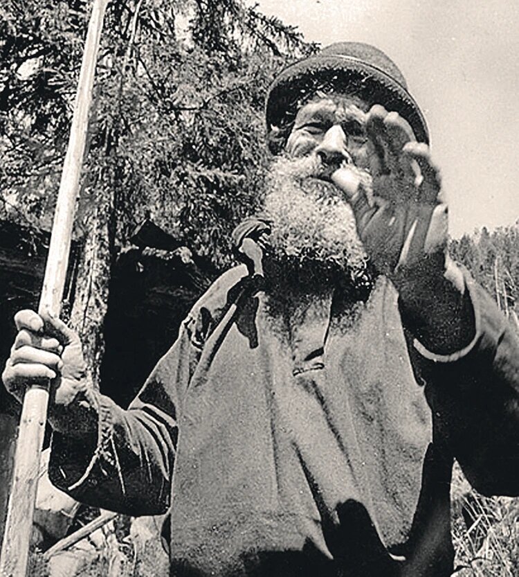 Отец Агафьи увел семью в дебри Красноярского края не только из-за веры. Он бежал от НКВД