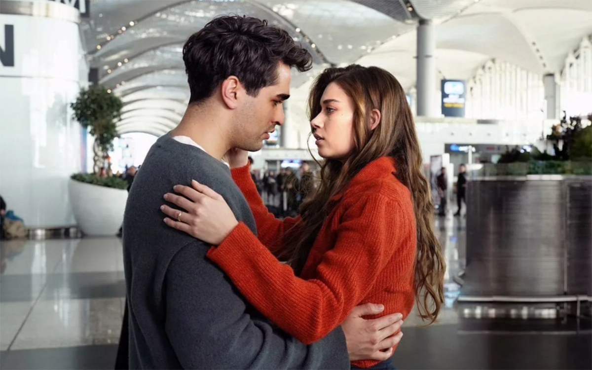 Кадр из сериала "Зимородок"