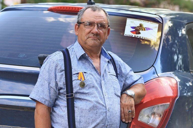    Житель Чебеньков Виктор Мерзляков стал волонтёром СВО Антон Пичурин