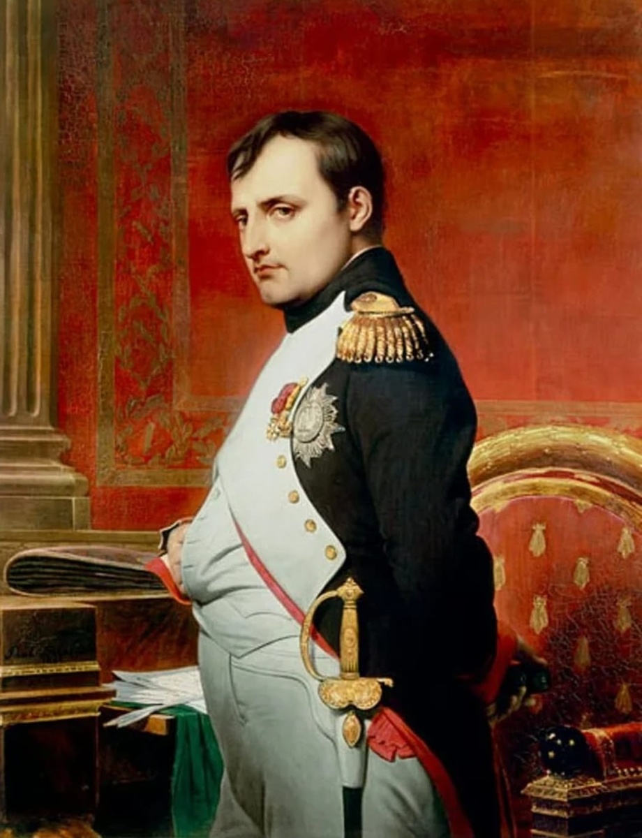 Наполео́н I Бонапа́рт (https://en.m.wikipedia.org/)